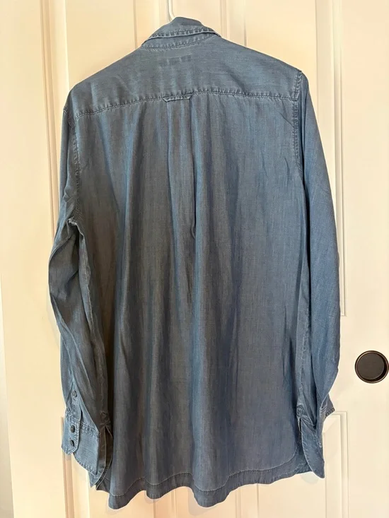 Banana Republic Denim Long Sleeve - Picture 3 of 4